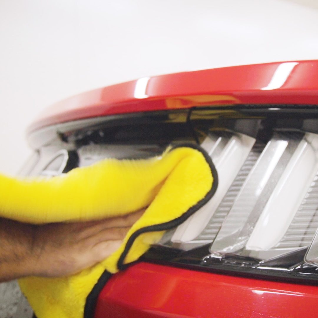 Supreme Shine Drying Towel — Meguiar's Australia